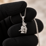 Bappa’s Divine Embrace Pendant - Image 3
